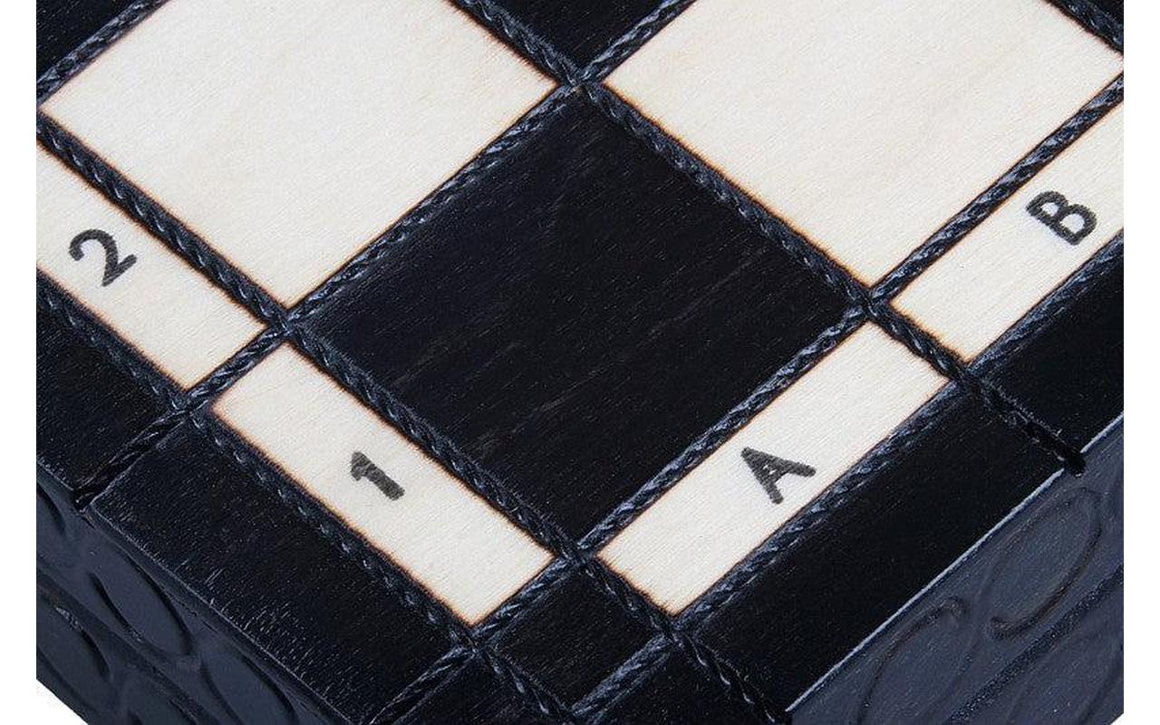 KING'S BLACK Chess Set