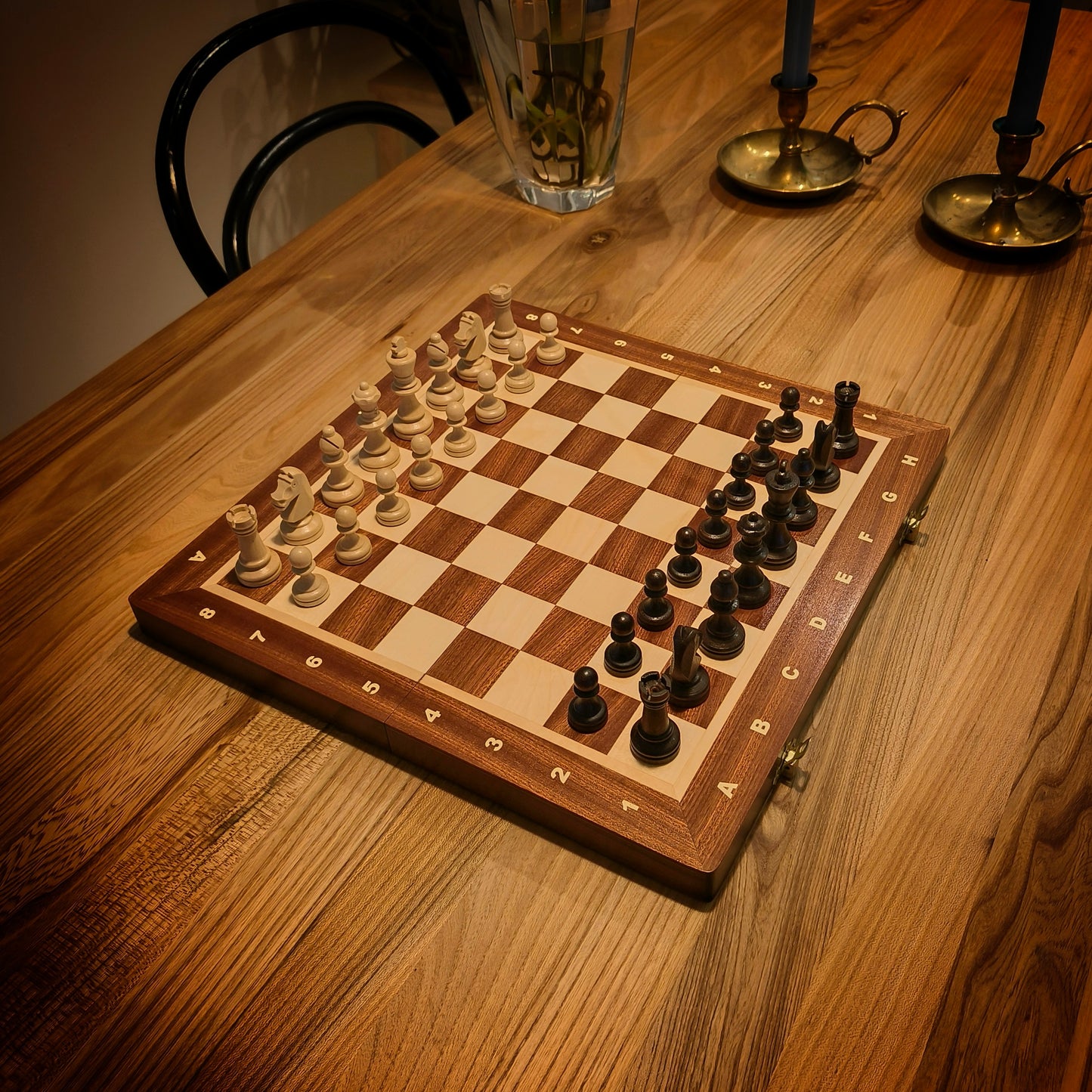 MAHOGANY Magnetic Chess Set